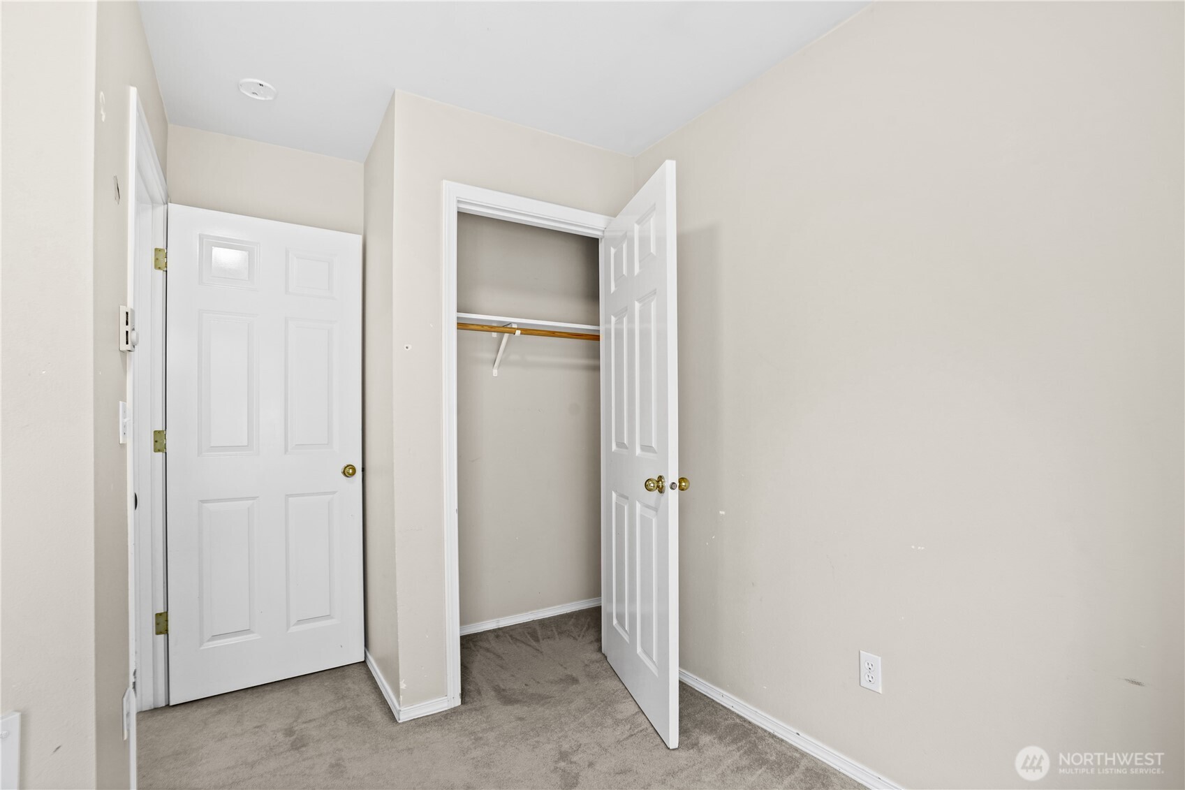 8526 Nesbit Avenue Unit D Property Photo 19