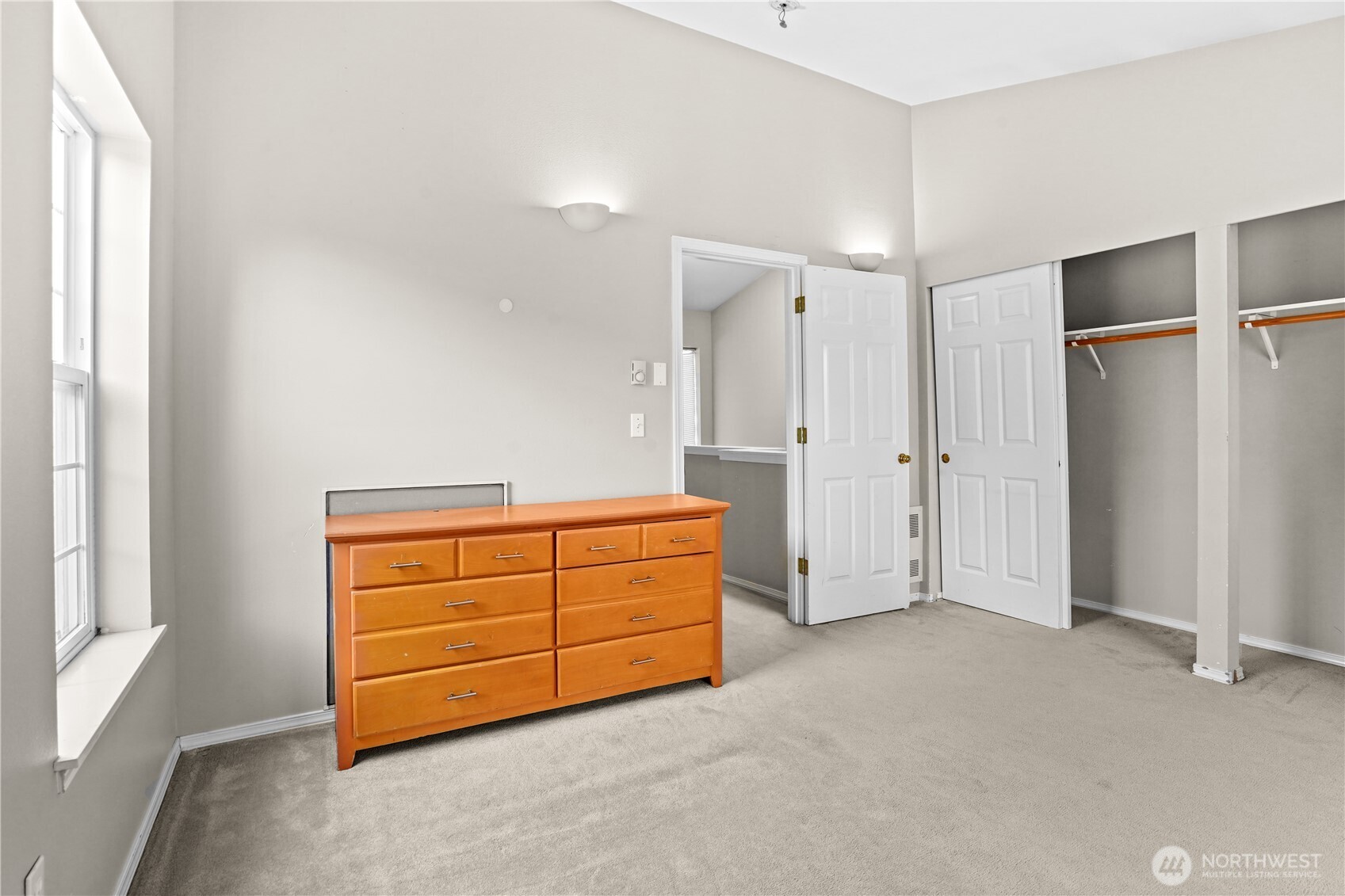 8526 Nesbit Avenue Unit D Property Photo 23
