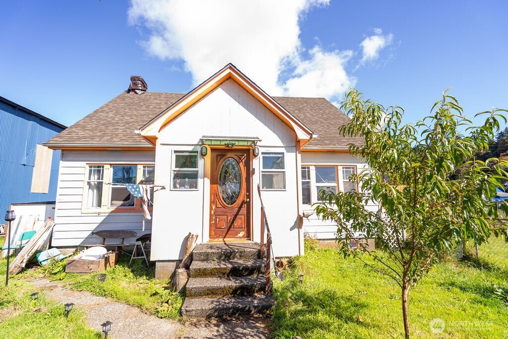 1309 Riverside Ave. Property Photo 3