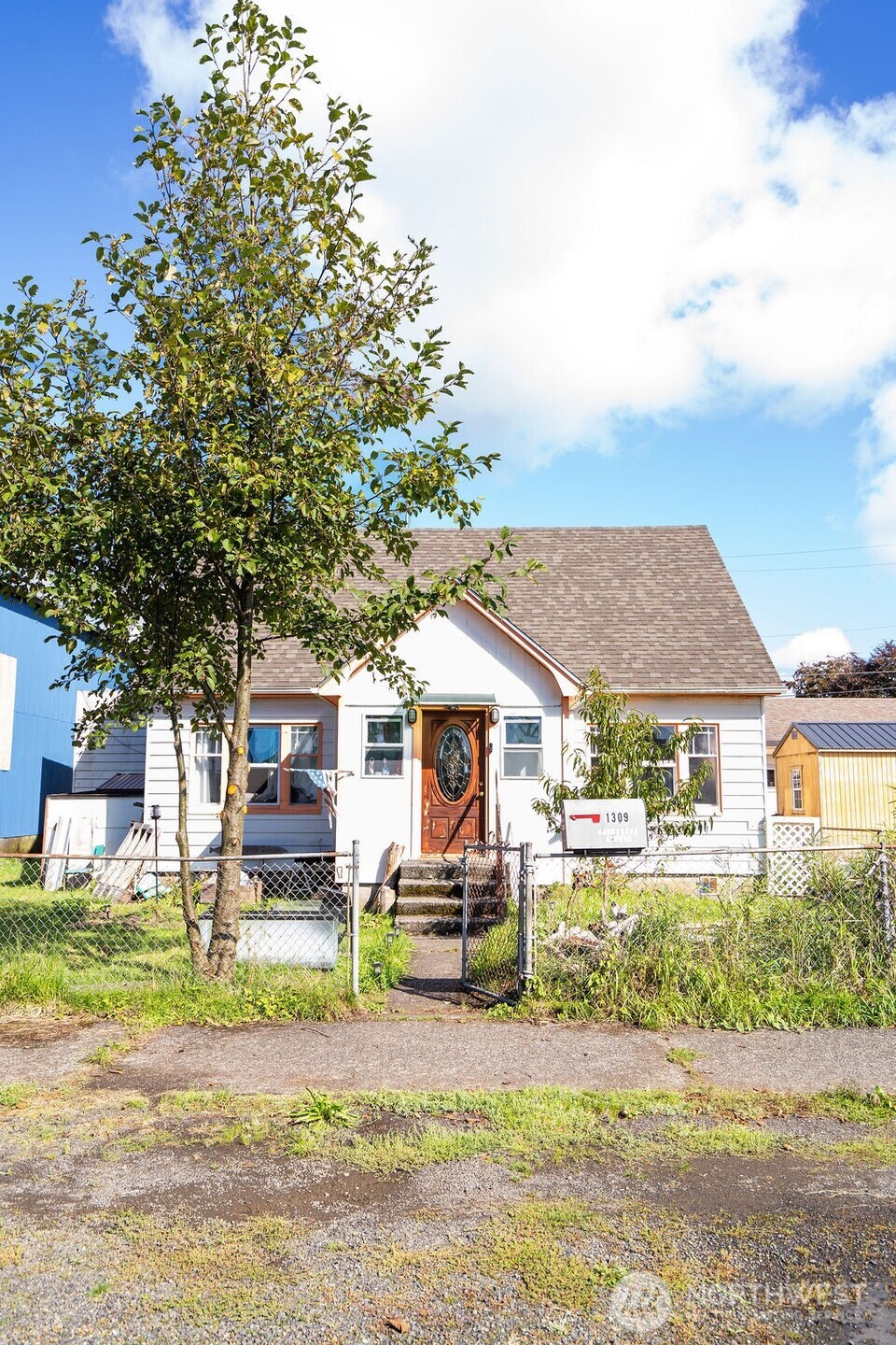 1309 Riverside Ave. Property Photo 4