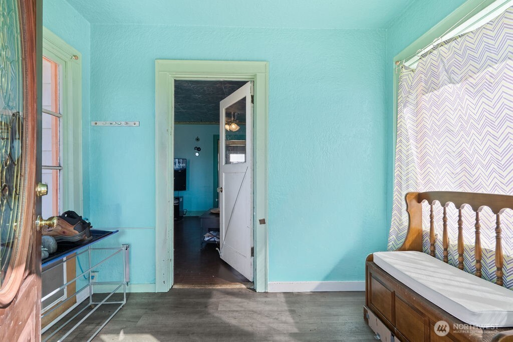 1309 Riverside Ave. Property Photo 5