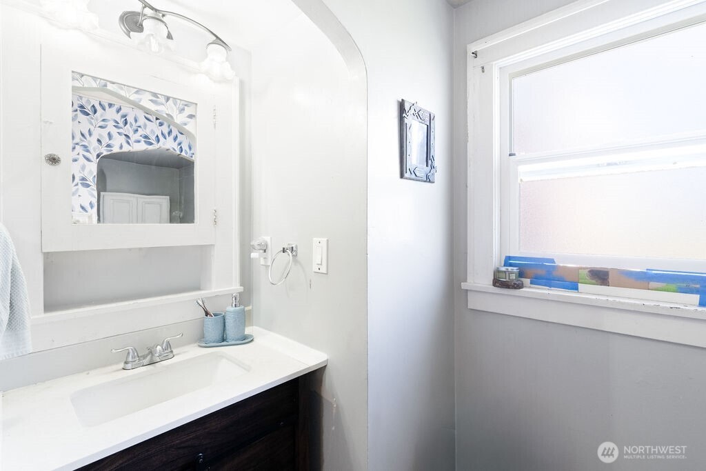 1309 Riverside Ave. Property Photo 16