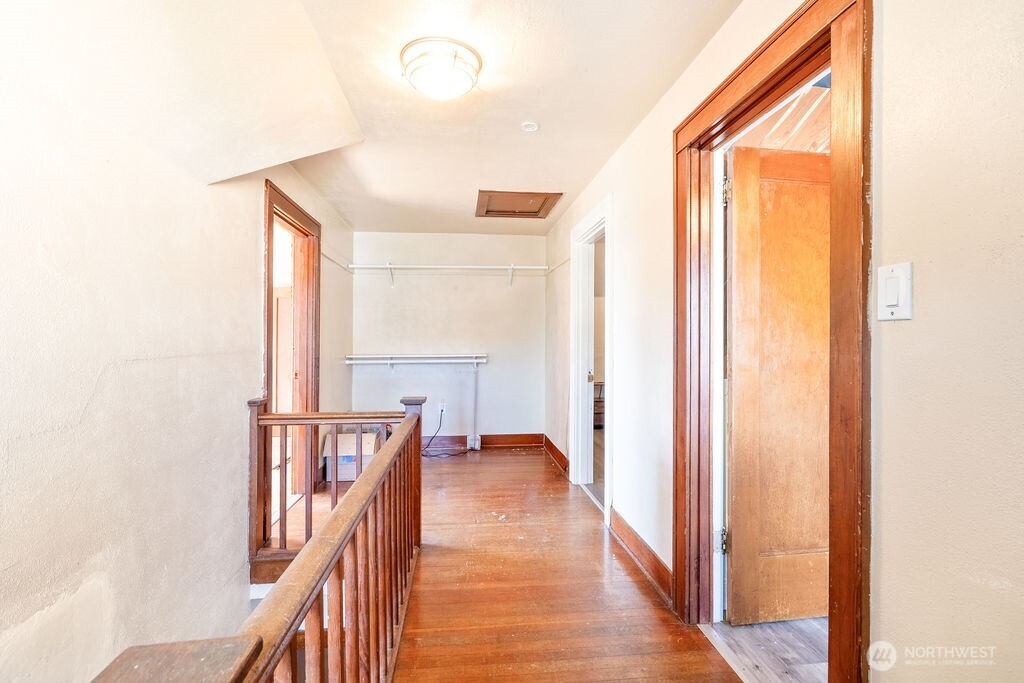 1309 Riverside Ave. Property Photo 22