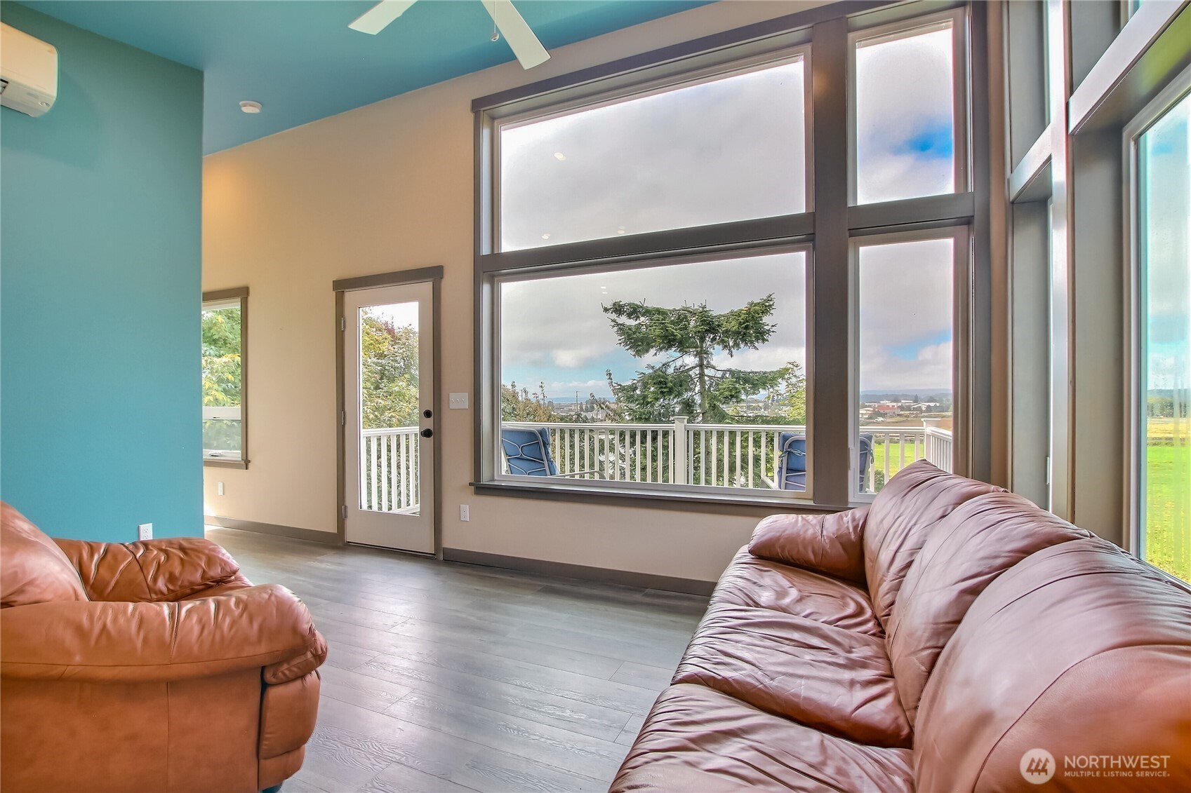 27414 Pioneer Hwy Property Photo 14