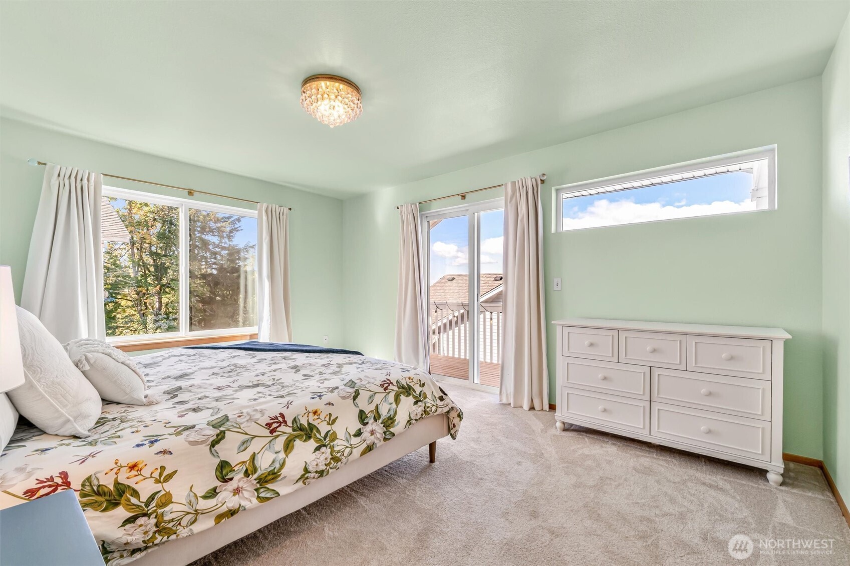 11229 14th Place Property Photo 17