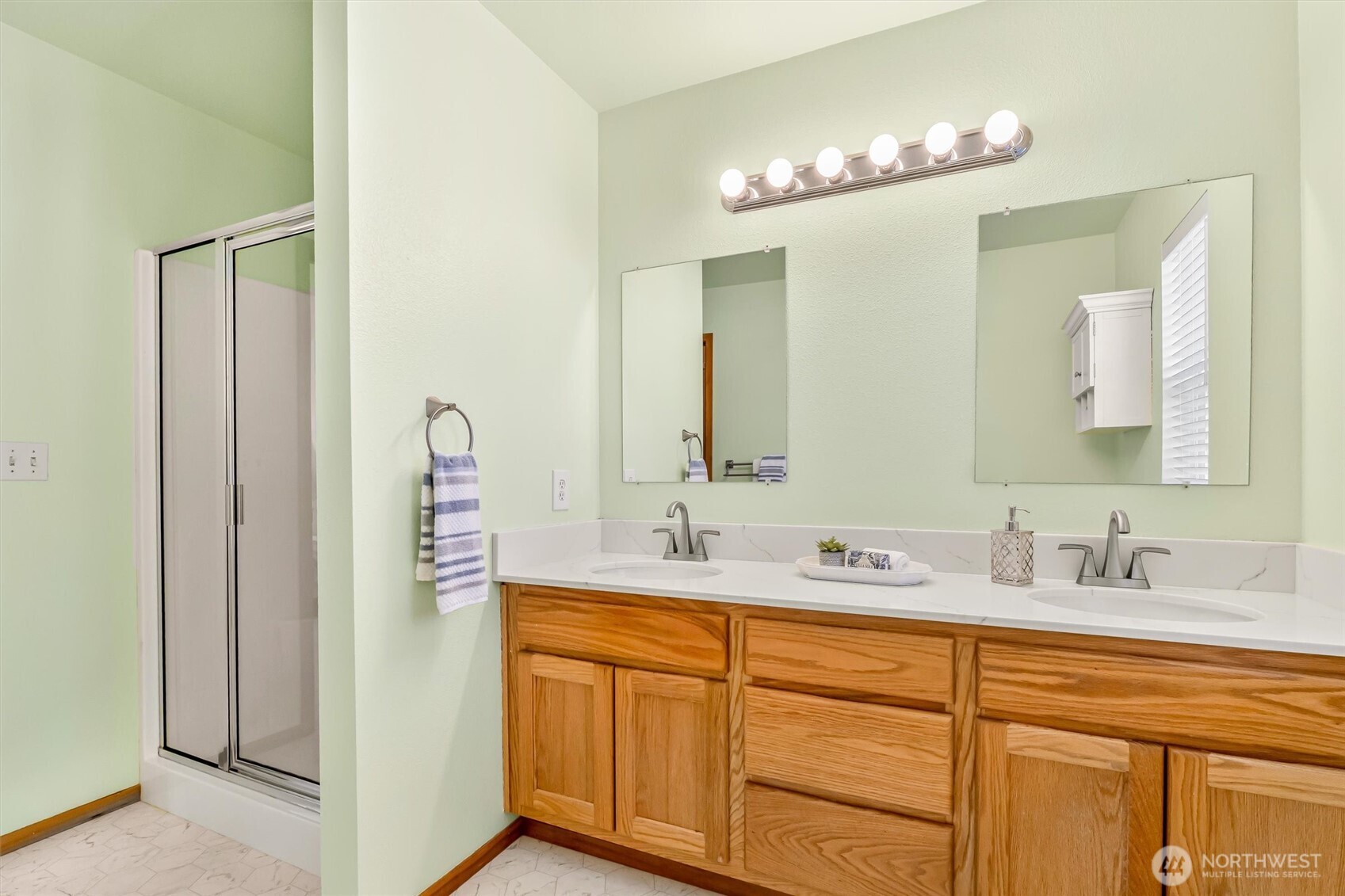11229 14th Place Property Photo 21