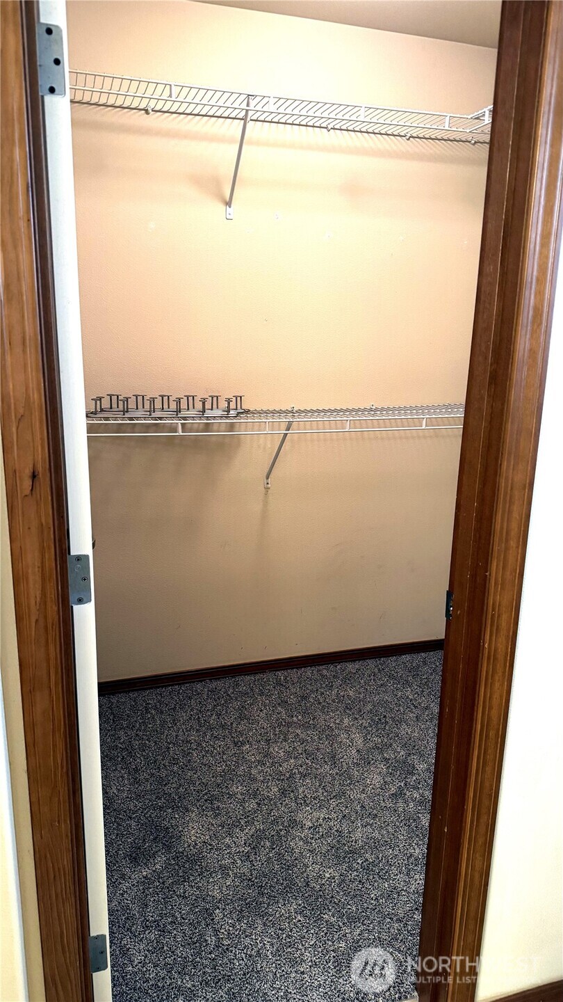 18128 97th Avenue Ct Property Photo 15