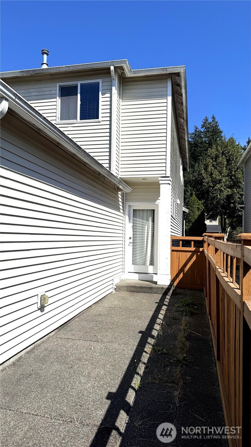 18128 97th Avenue Ct Property Photo 19