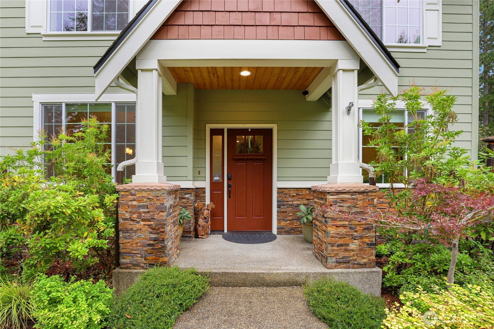 6122 Troon Avenue Property Photo 3