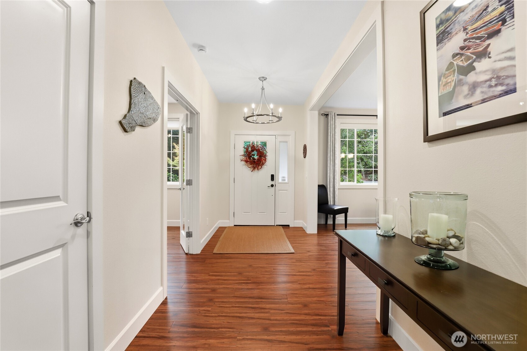6122 Troon Avenue Property Photo 4