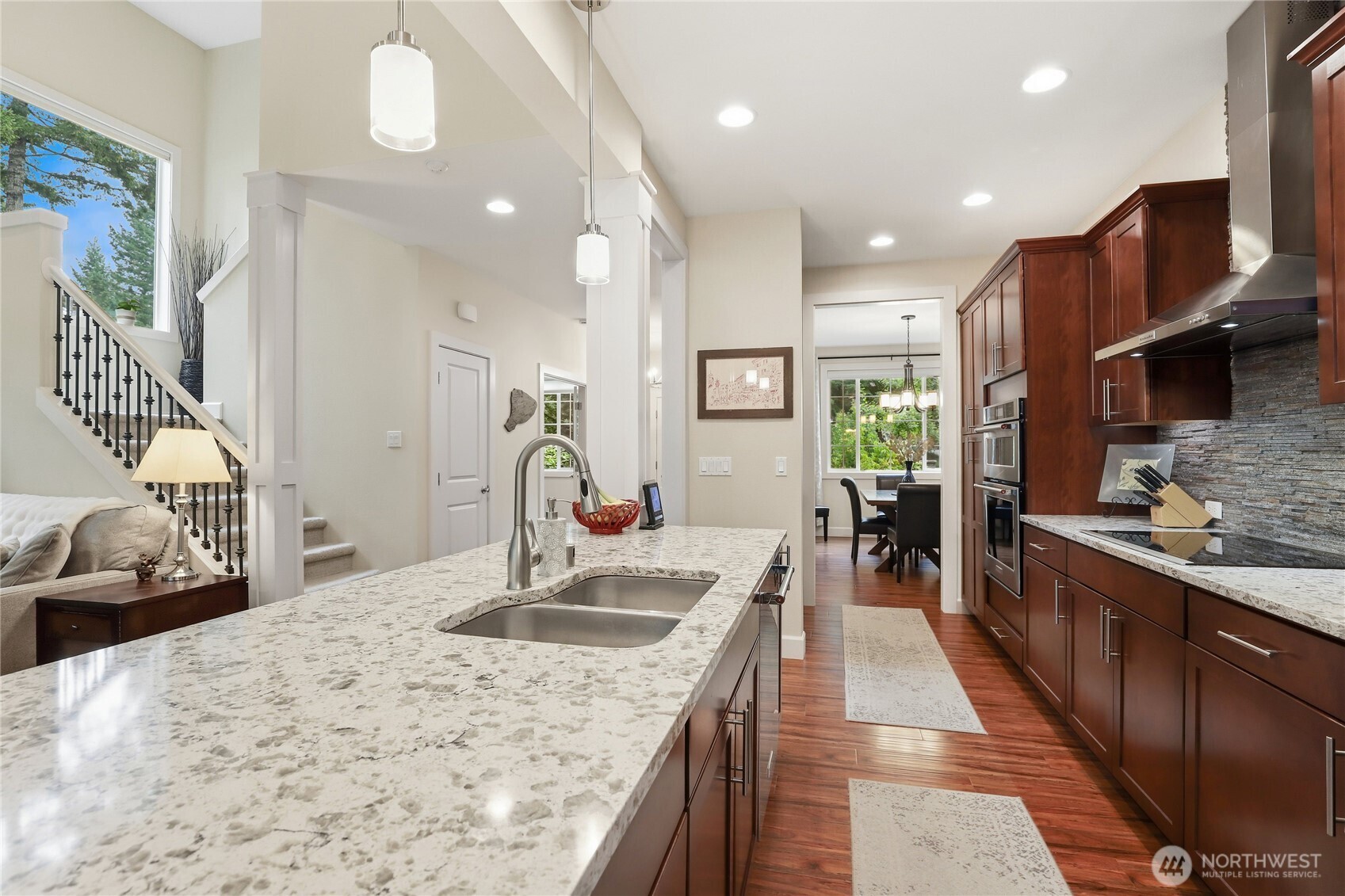 6122 Troon Avenue Property Photo 11