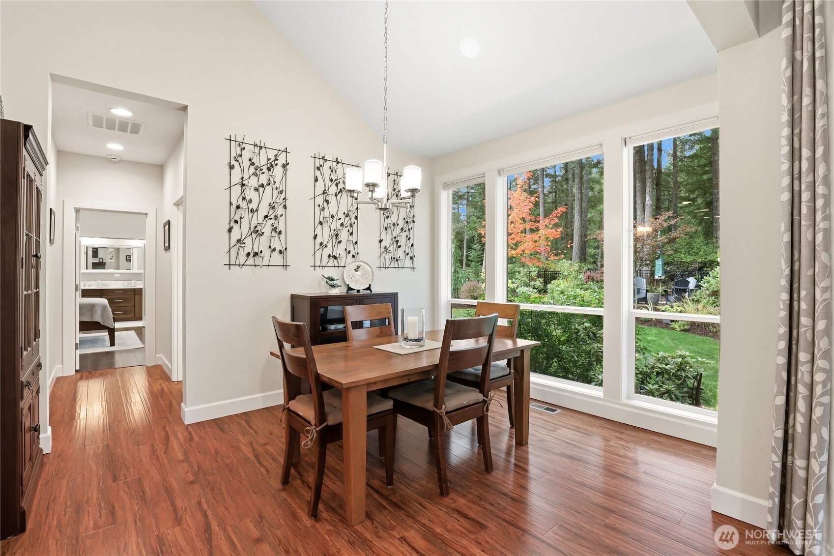 6122 Troon Avenue Property Photo 14