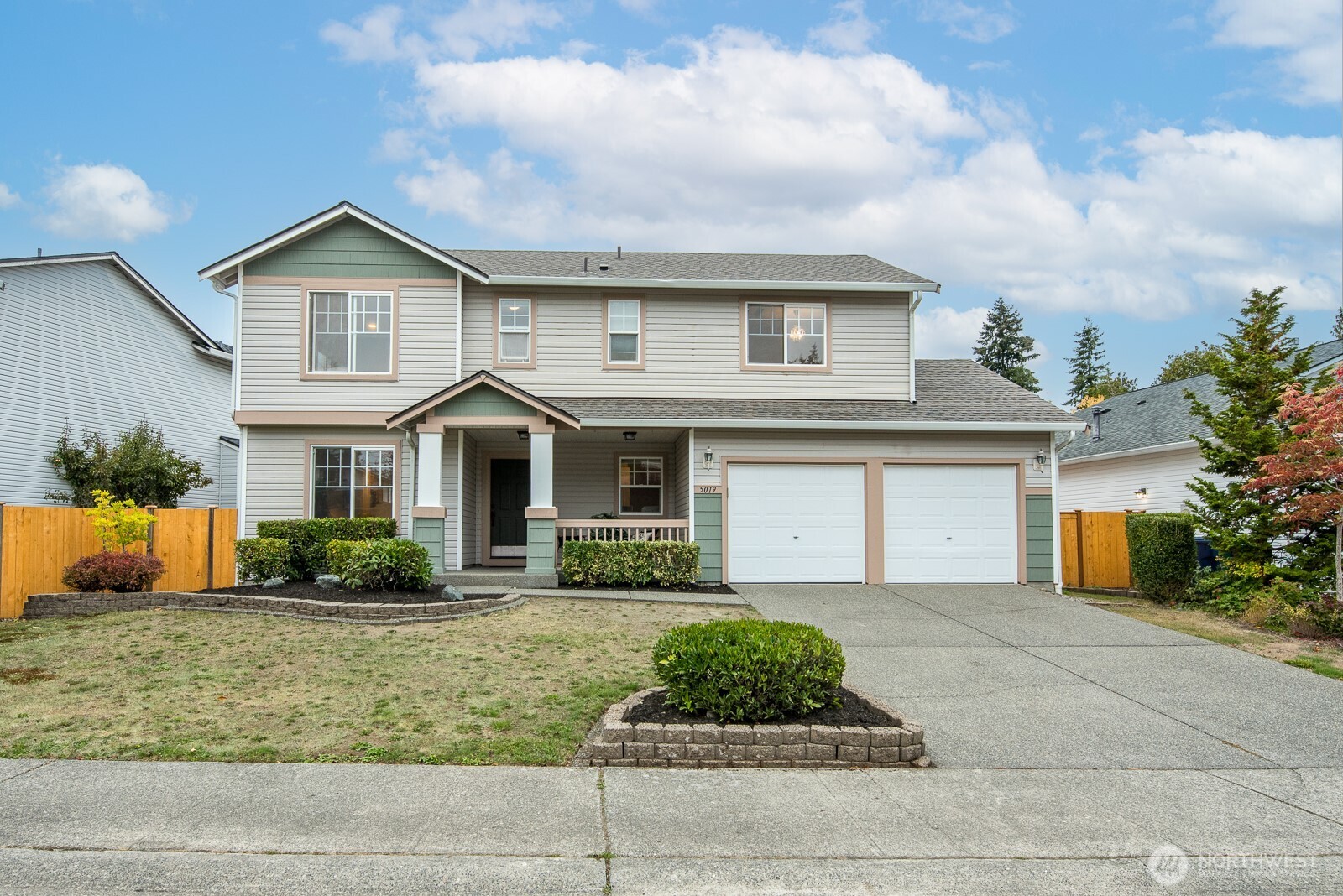 5019 146th Street Property Photo 1