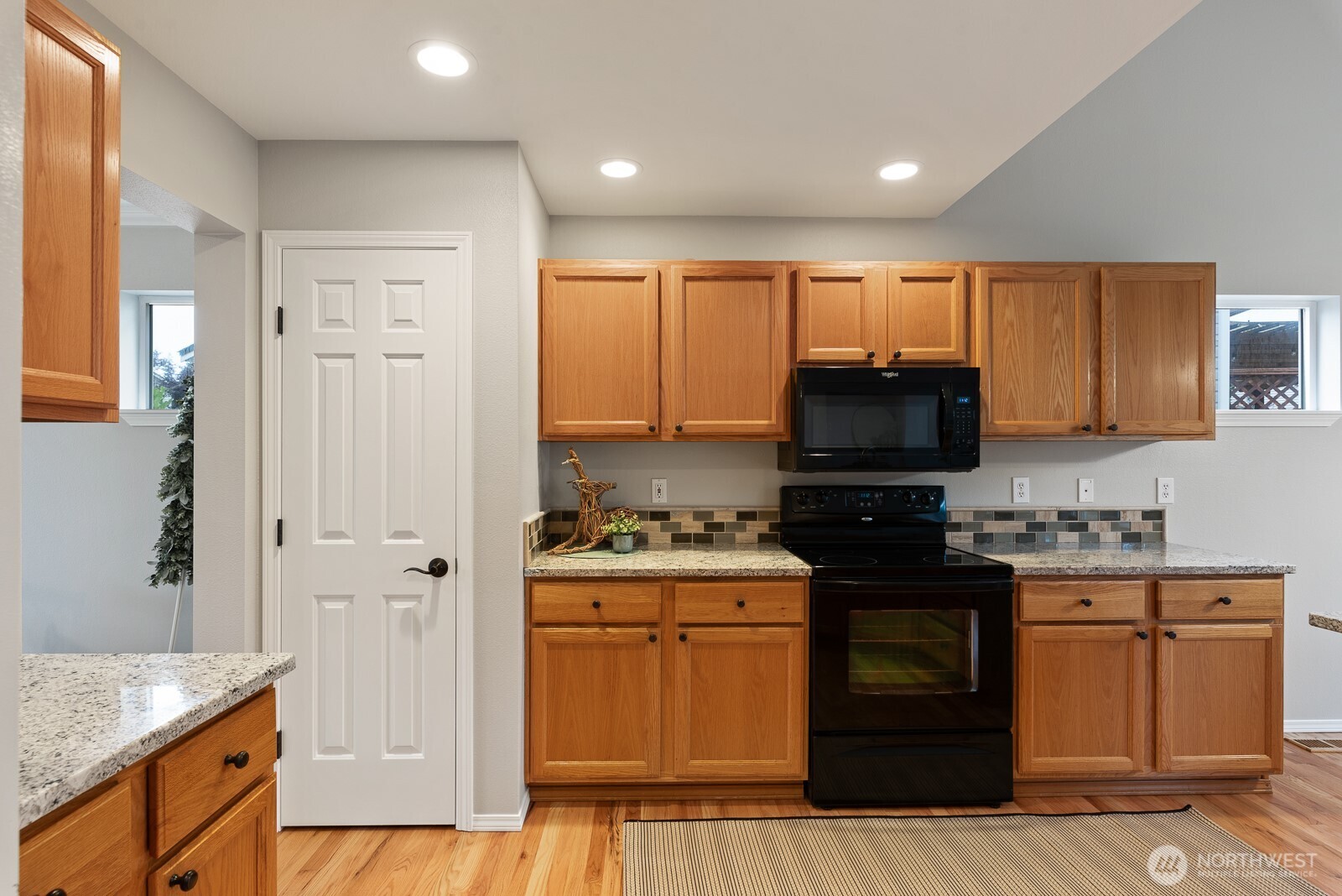5019 146th Street Property Photo 12
