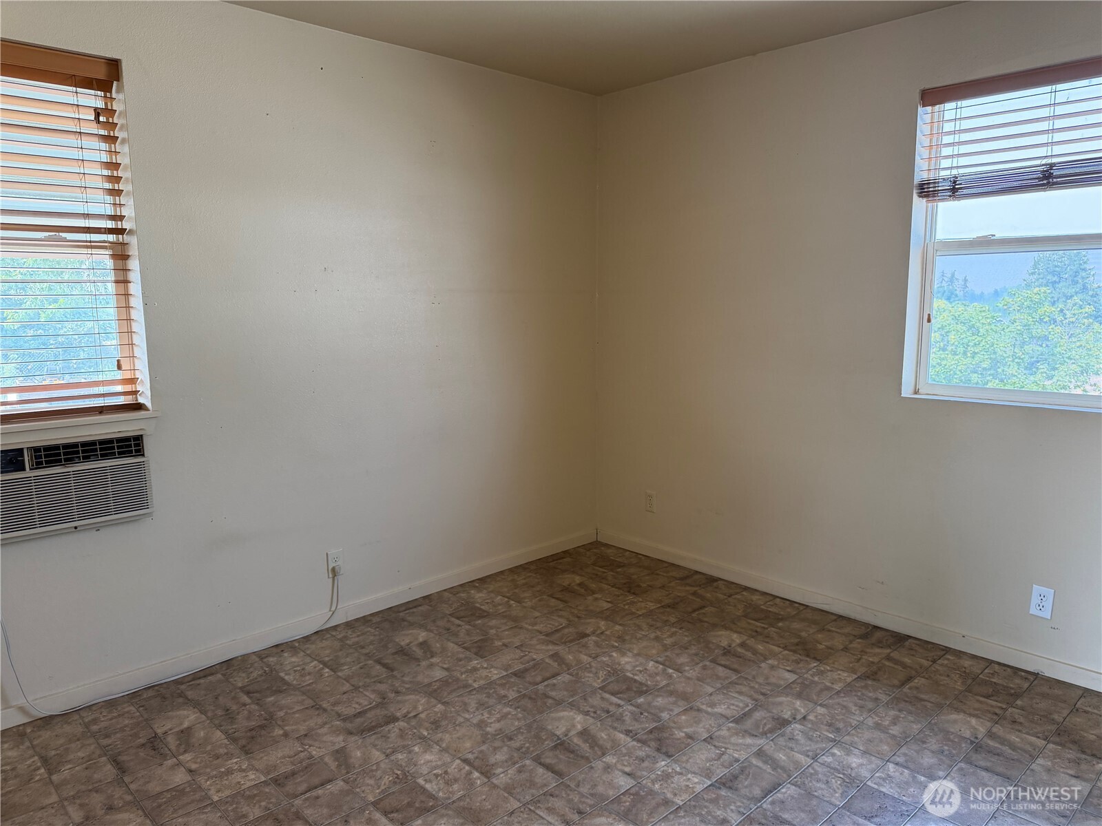 26 Sw 13th Property Photo 24