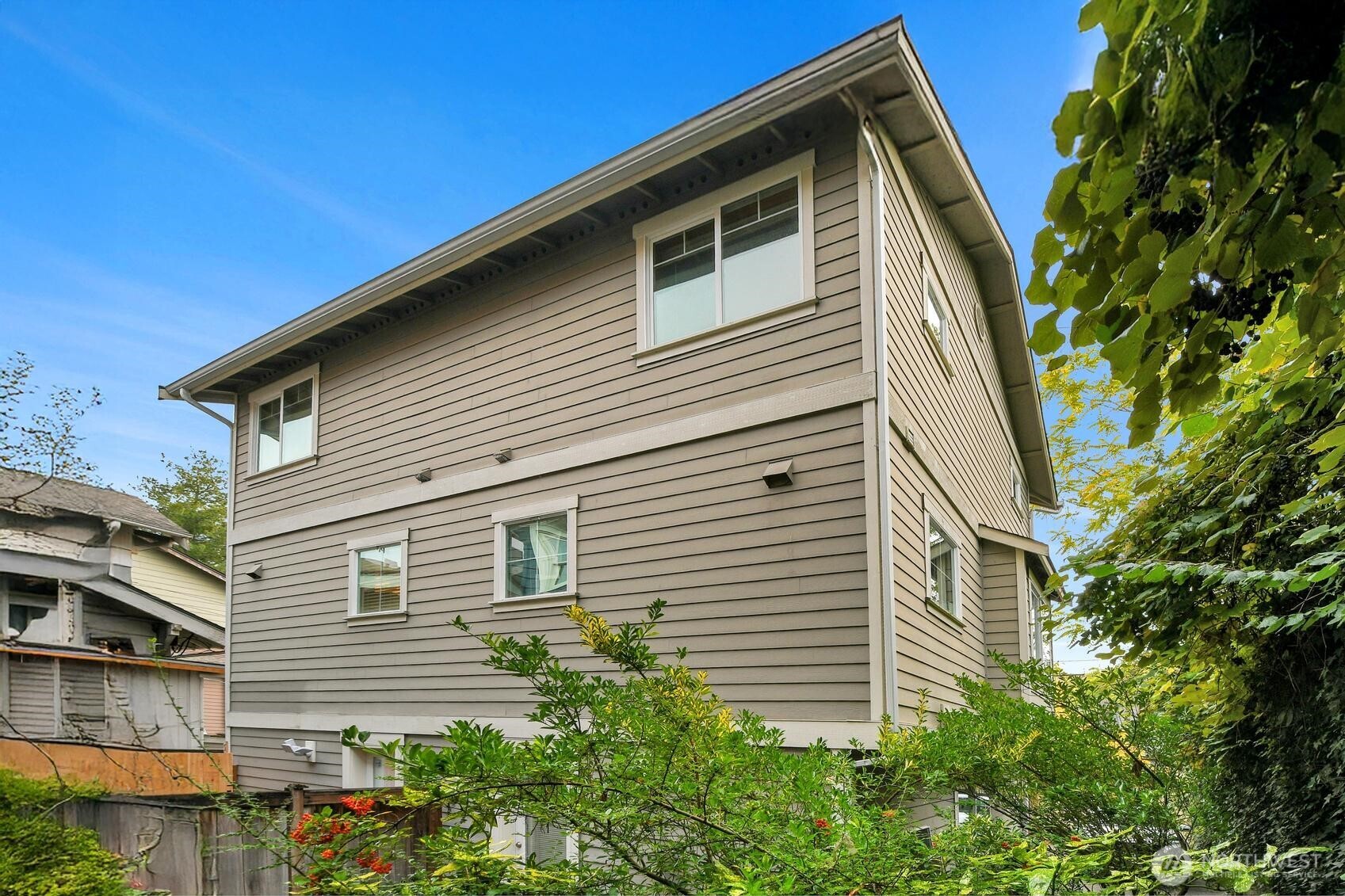 5252 12th Avenue A Property Photo 15