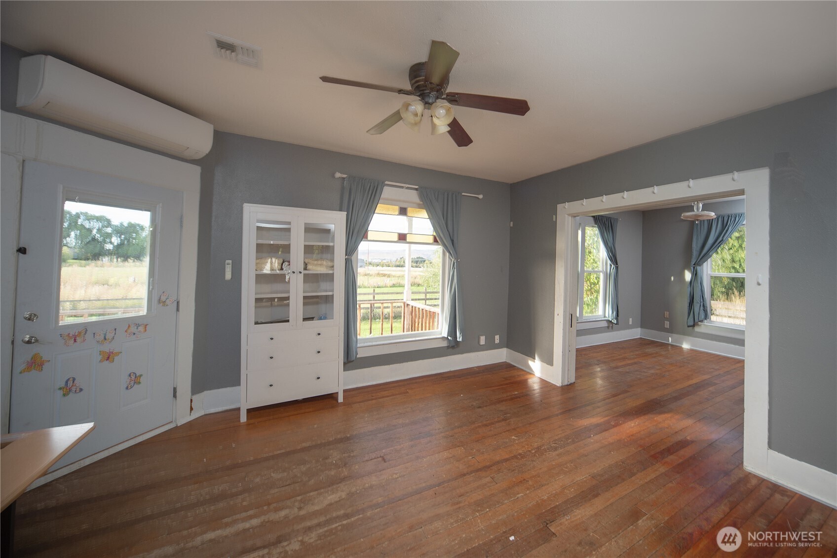 507 W Helena Avenue Property Photo 8