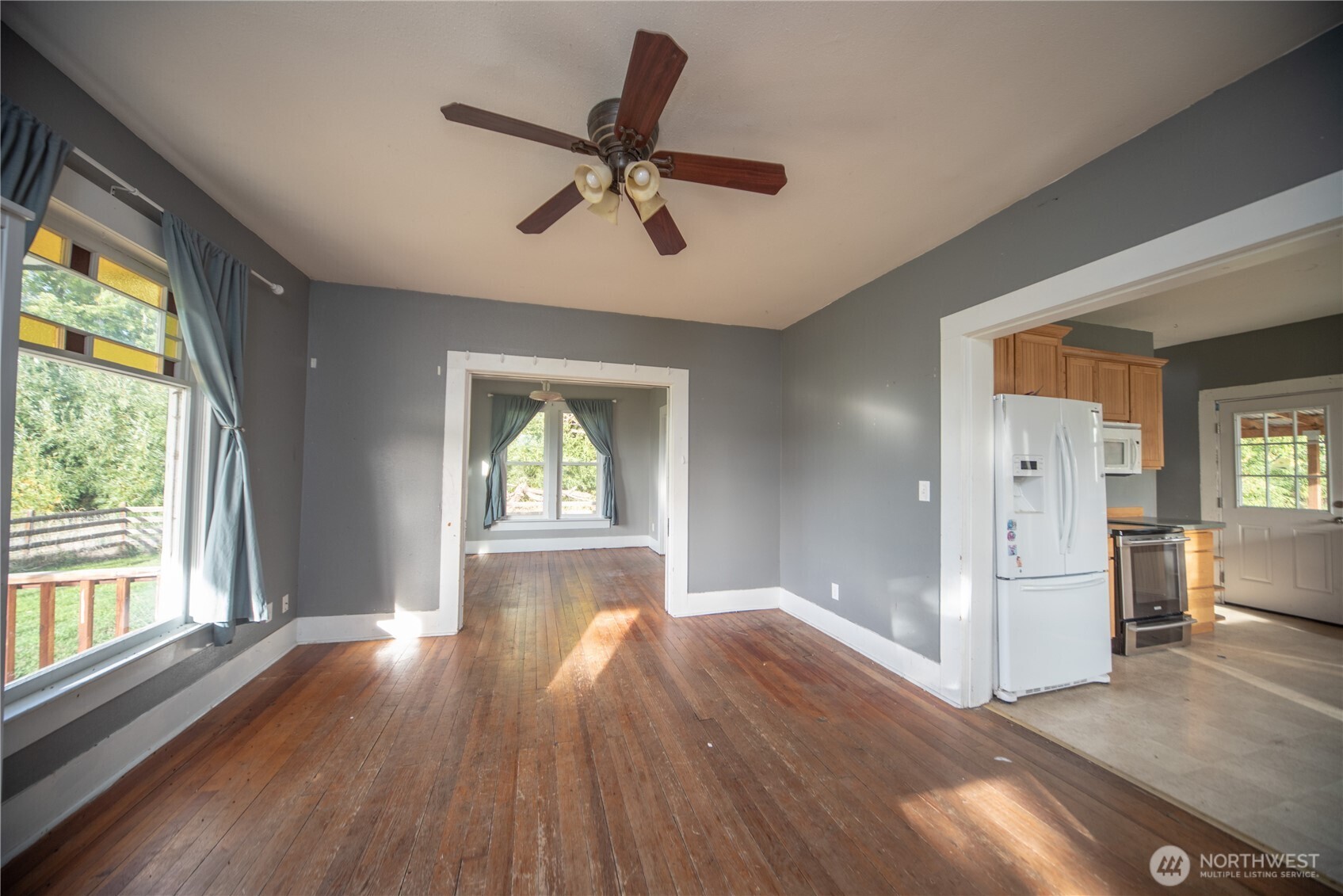 507 W Helena Avenue Property Photo 10