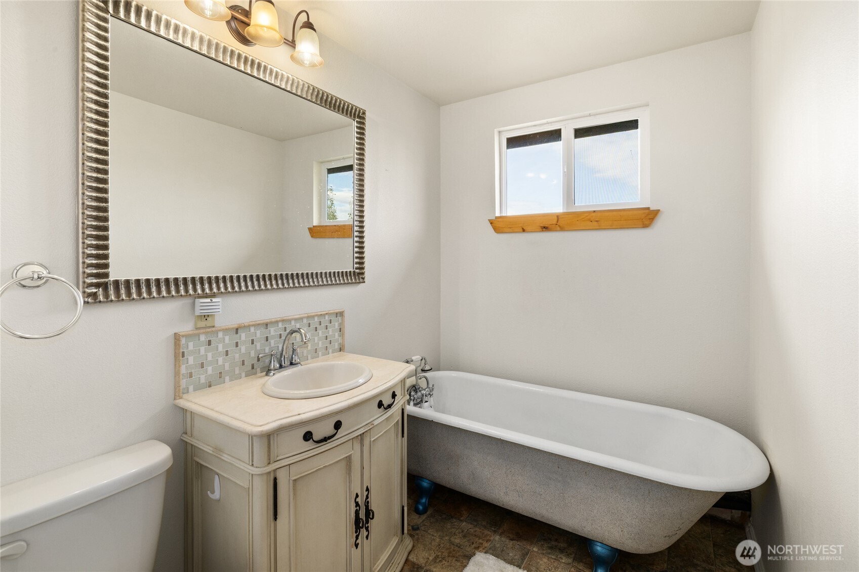 2421 Judge Ronald Road Rd Property Photo 16