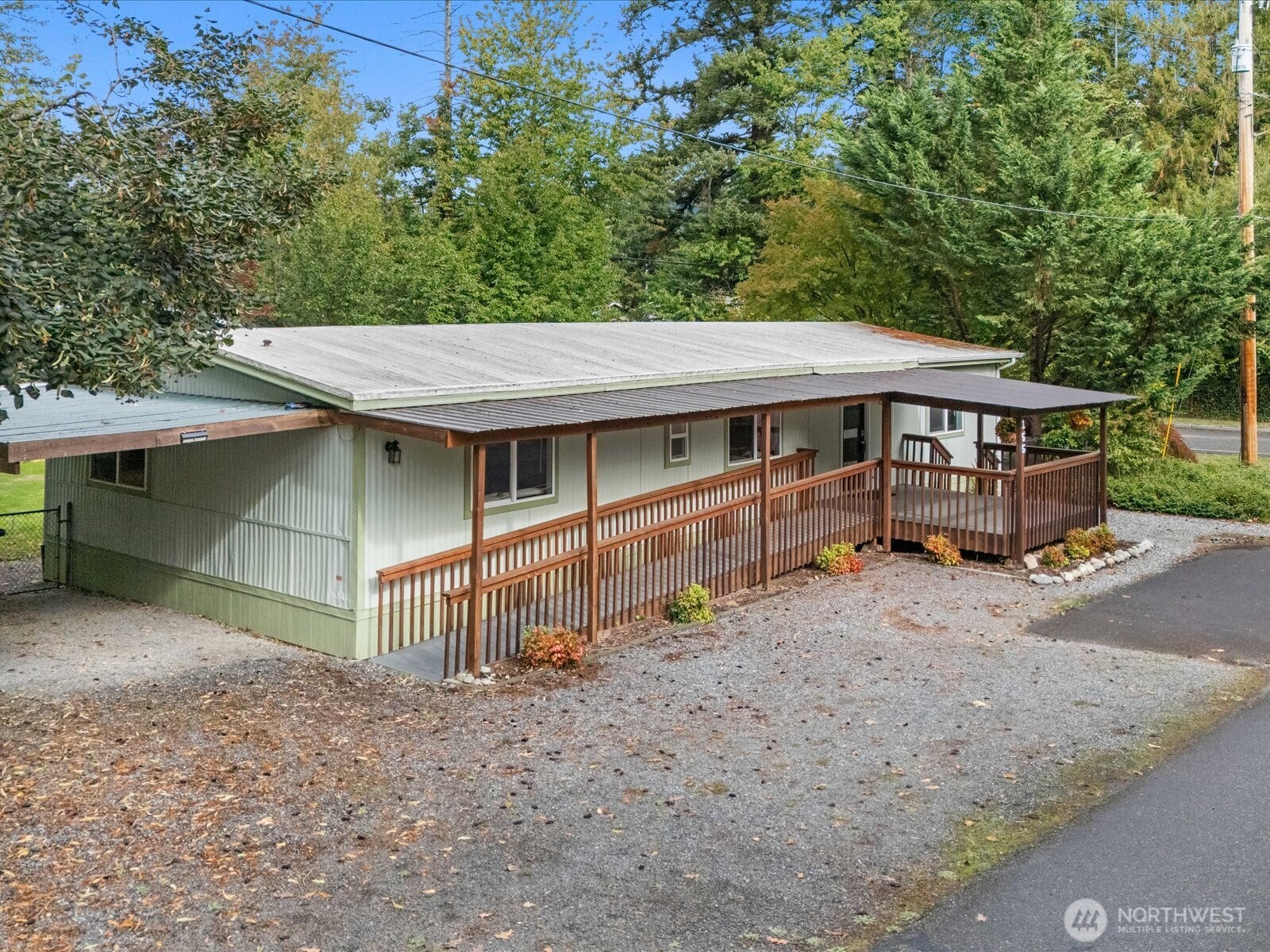 155 7th Street Property Photo 1