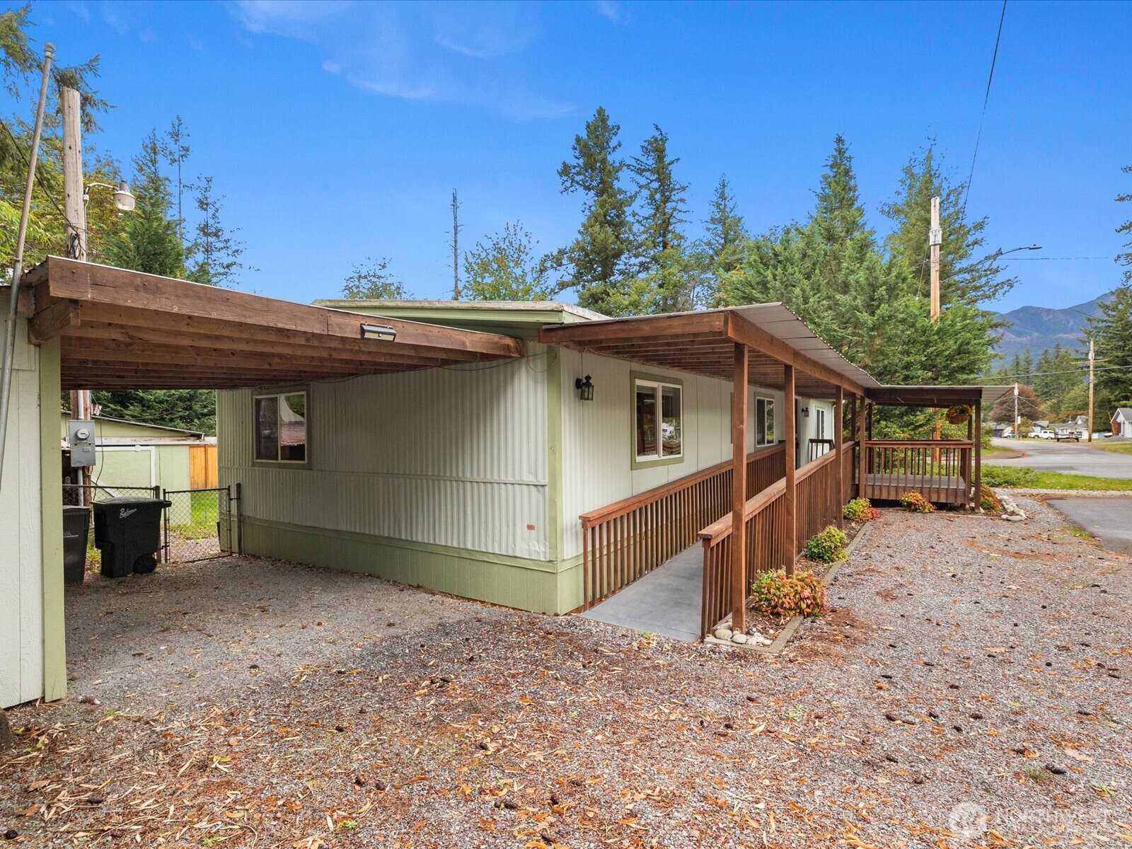 155 7th Street Property Photo 18