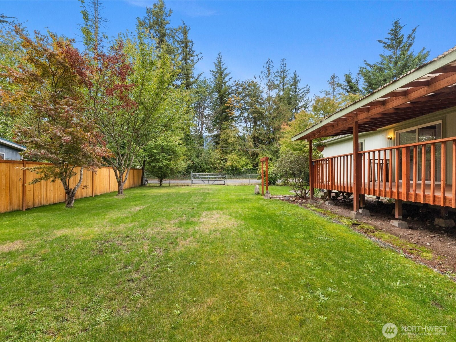 155 7th Street Property Photo 27