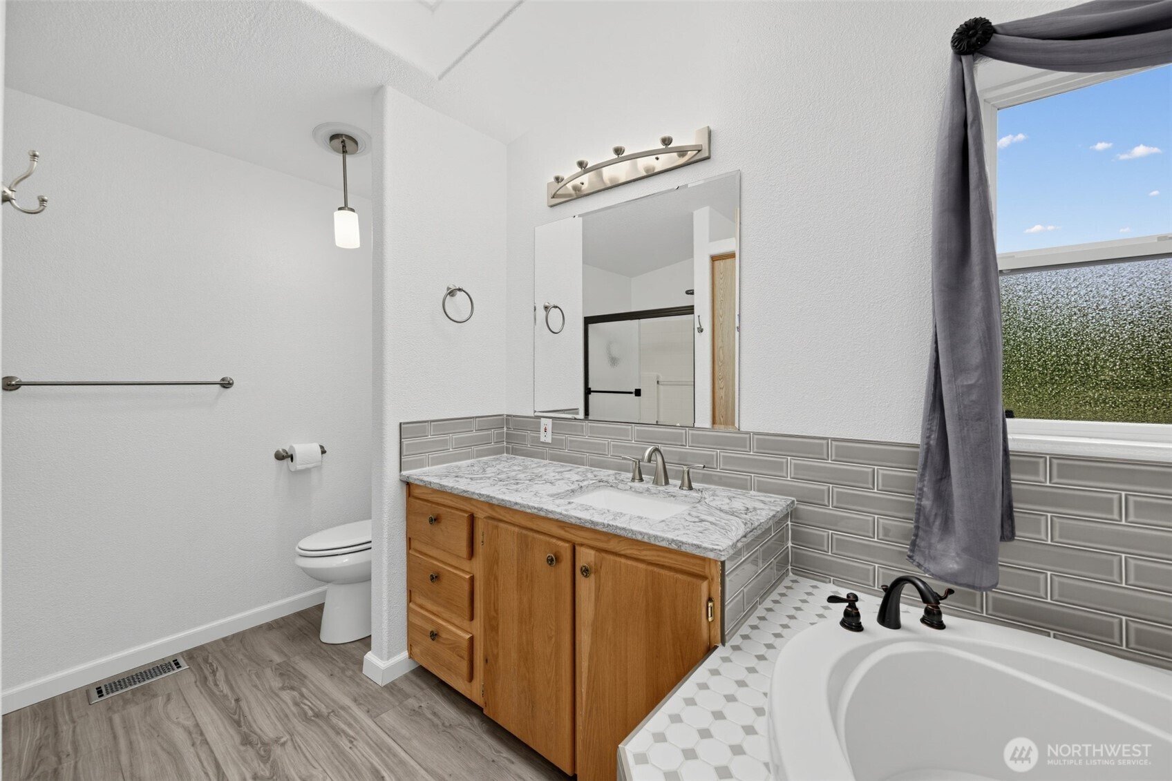 970 E State Route 302 Property Photo 20