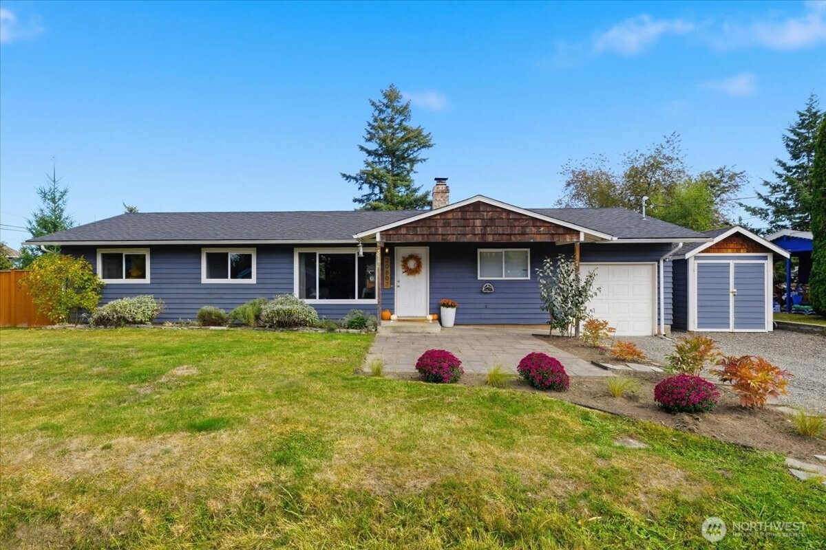20807 3rd Avenue Property Photo 1