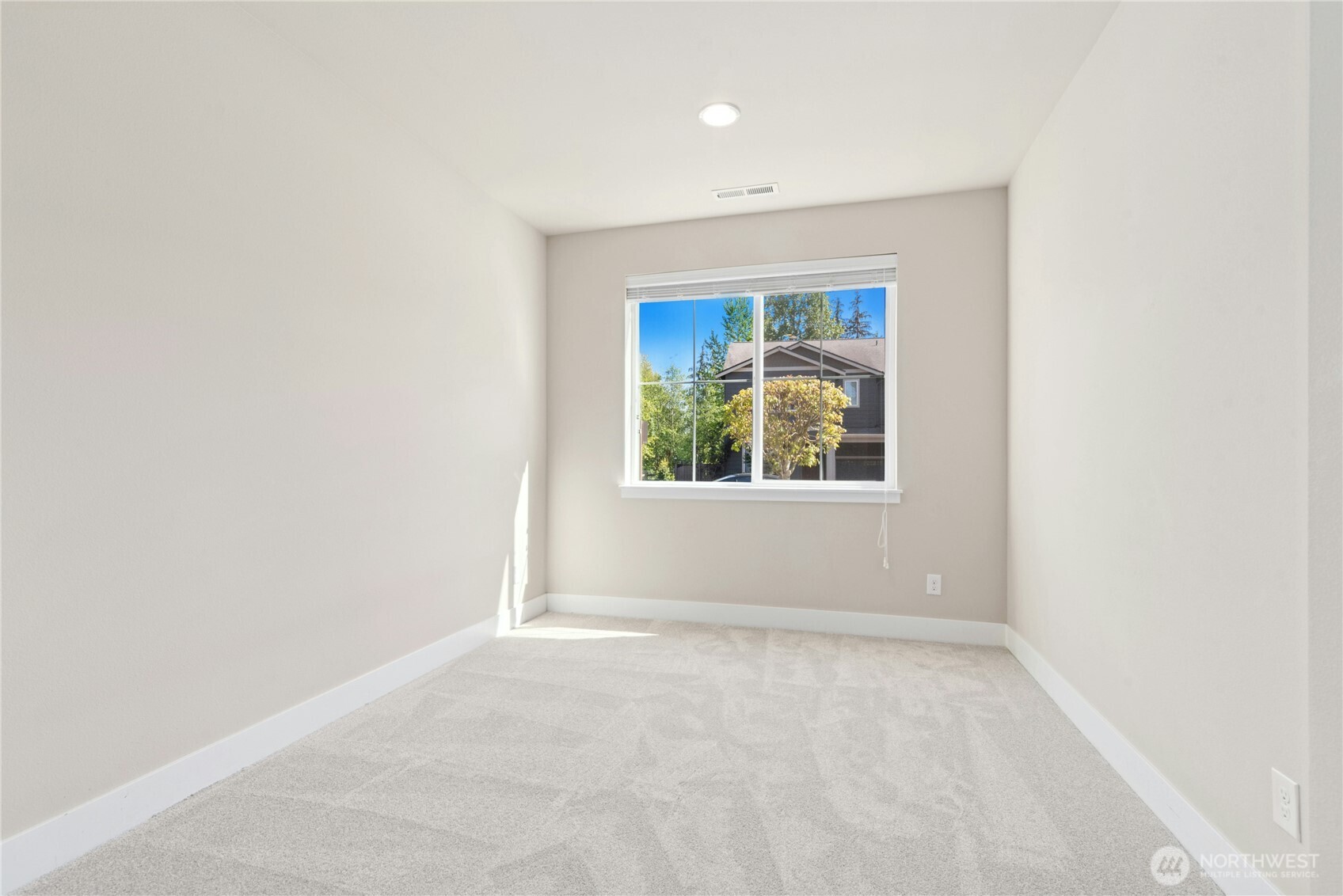 2238 100th Drive Property Photo 13