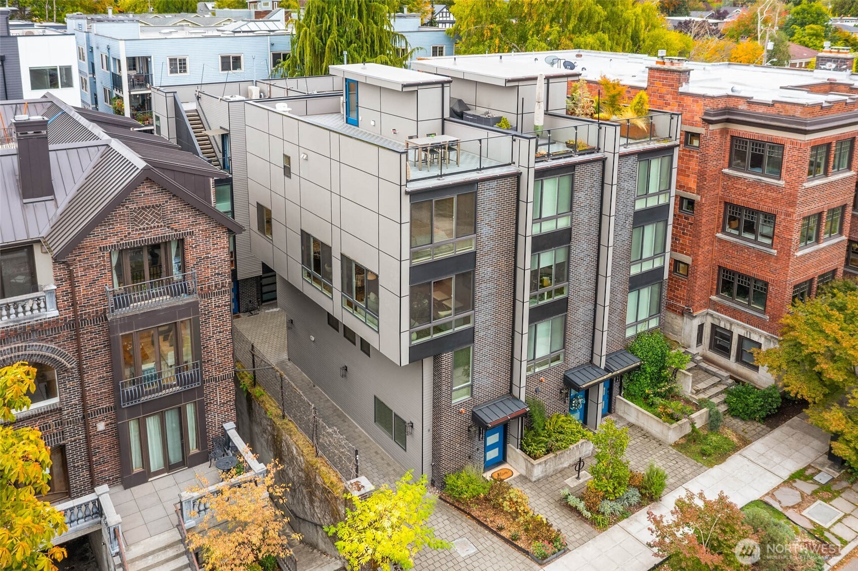 1116 Broadway C Property Photo 2