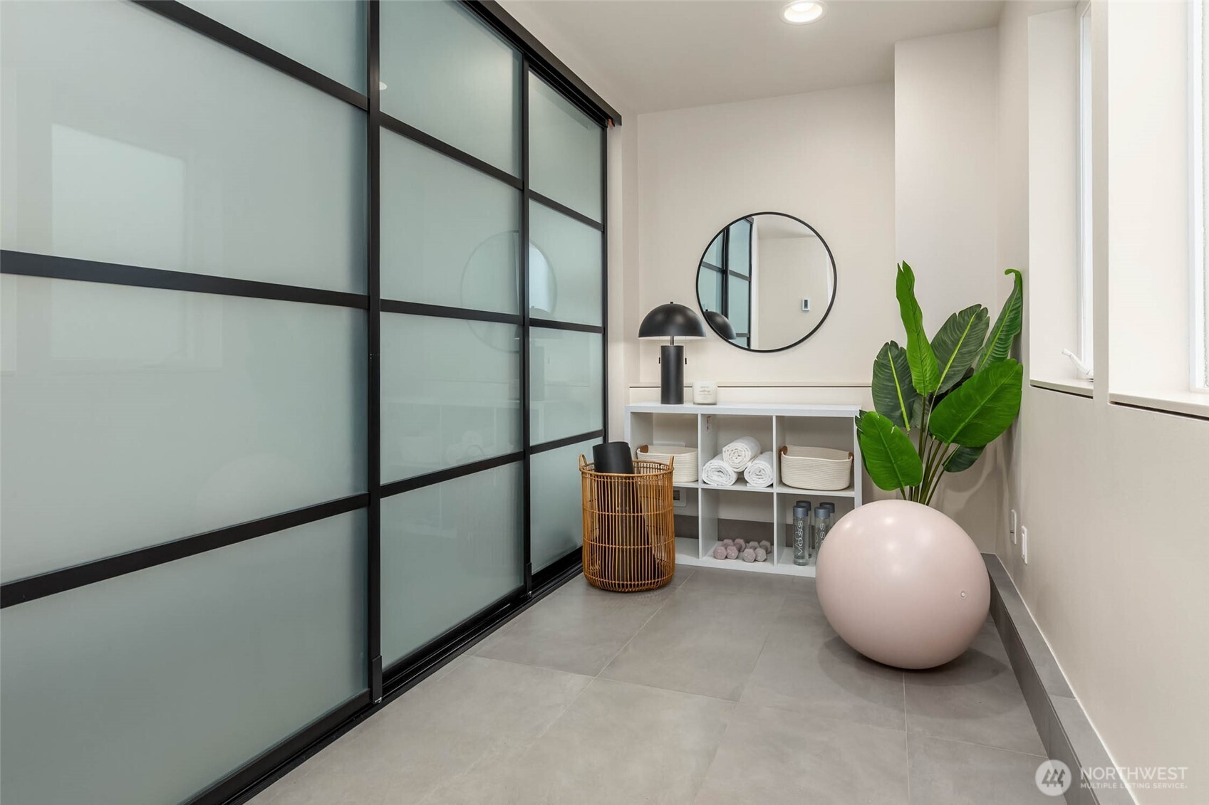 1116 Broadway C Property Photo 23