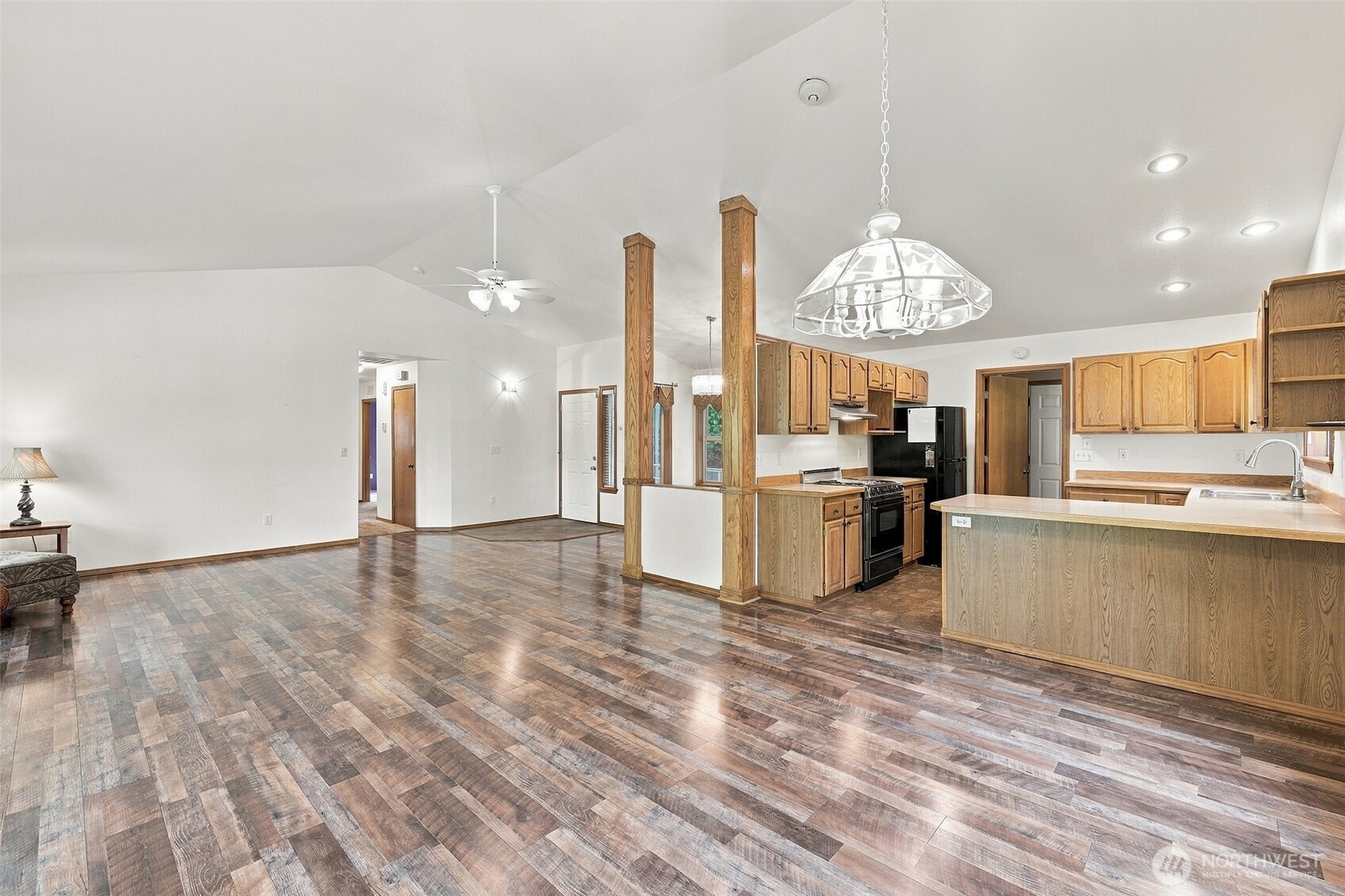 2012 Lorraine Drive Property Photo 8