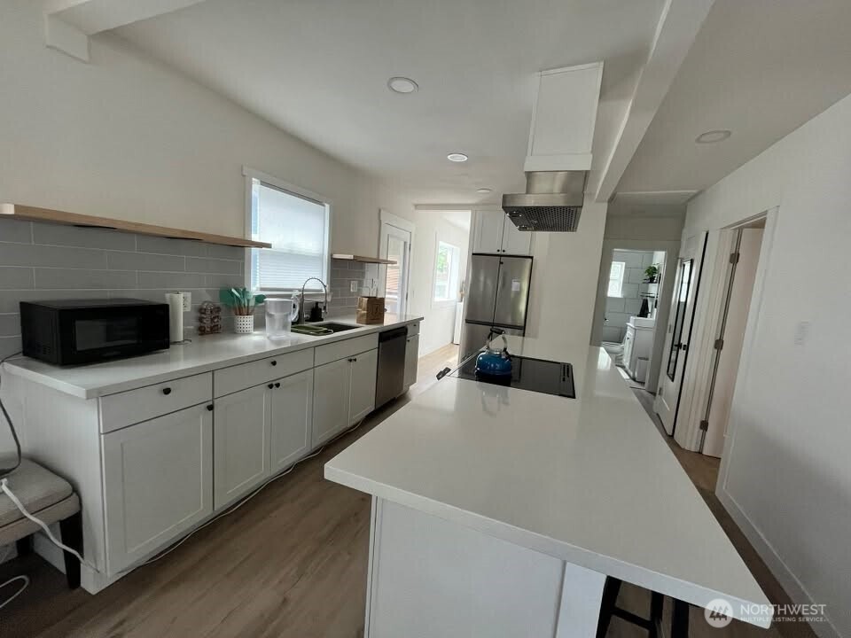 5305 Martin Luther King Jr Way Property Photo 7