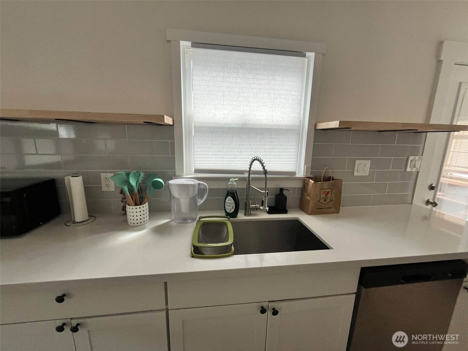 5305 Martin Luther King Jr Way Property Photo 27