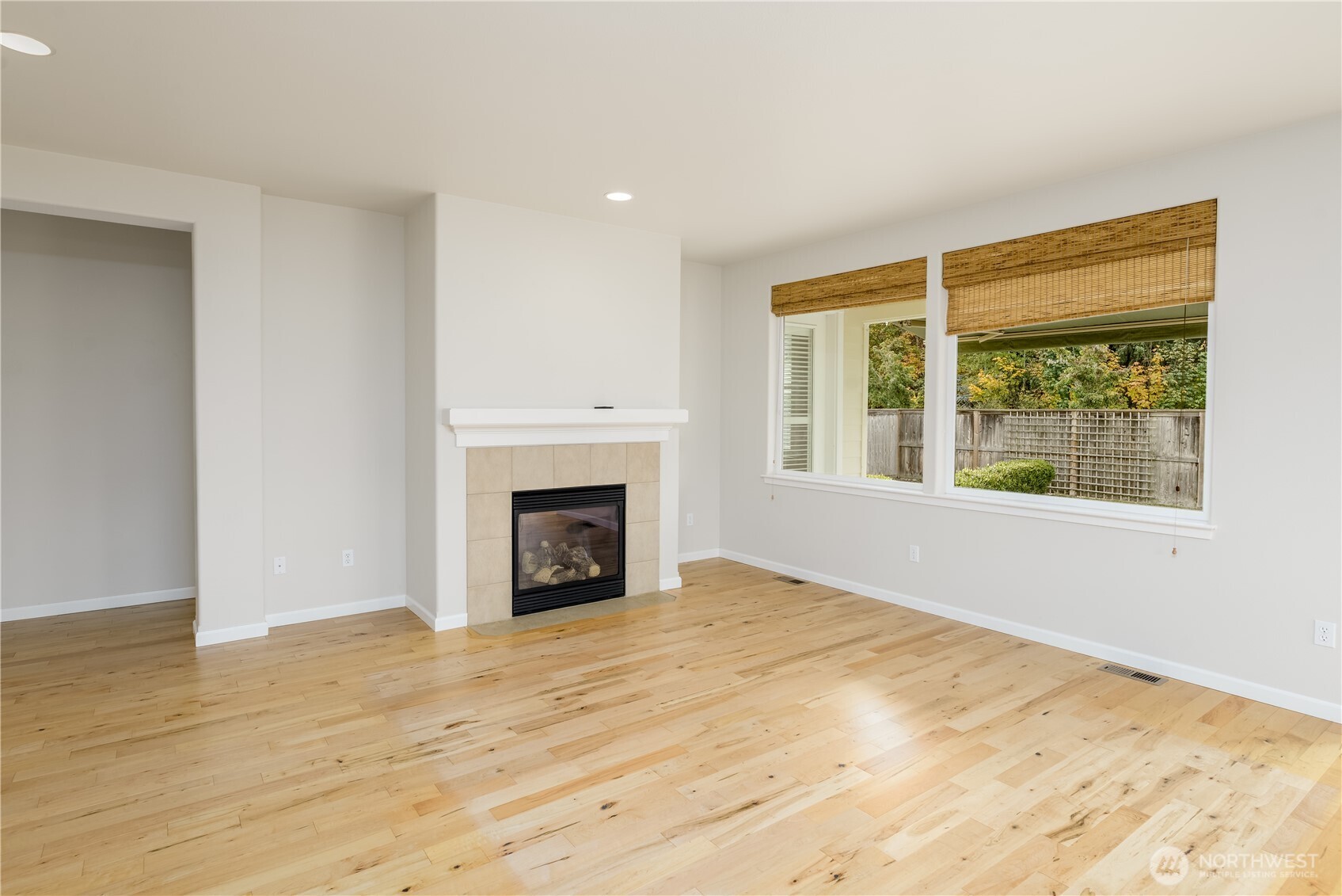 10 E Lobelia Drive Property Photo 12