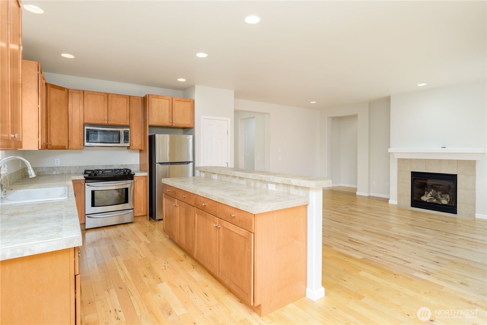 10 E Lobelia Drive Property Photo 14
