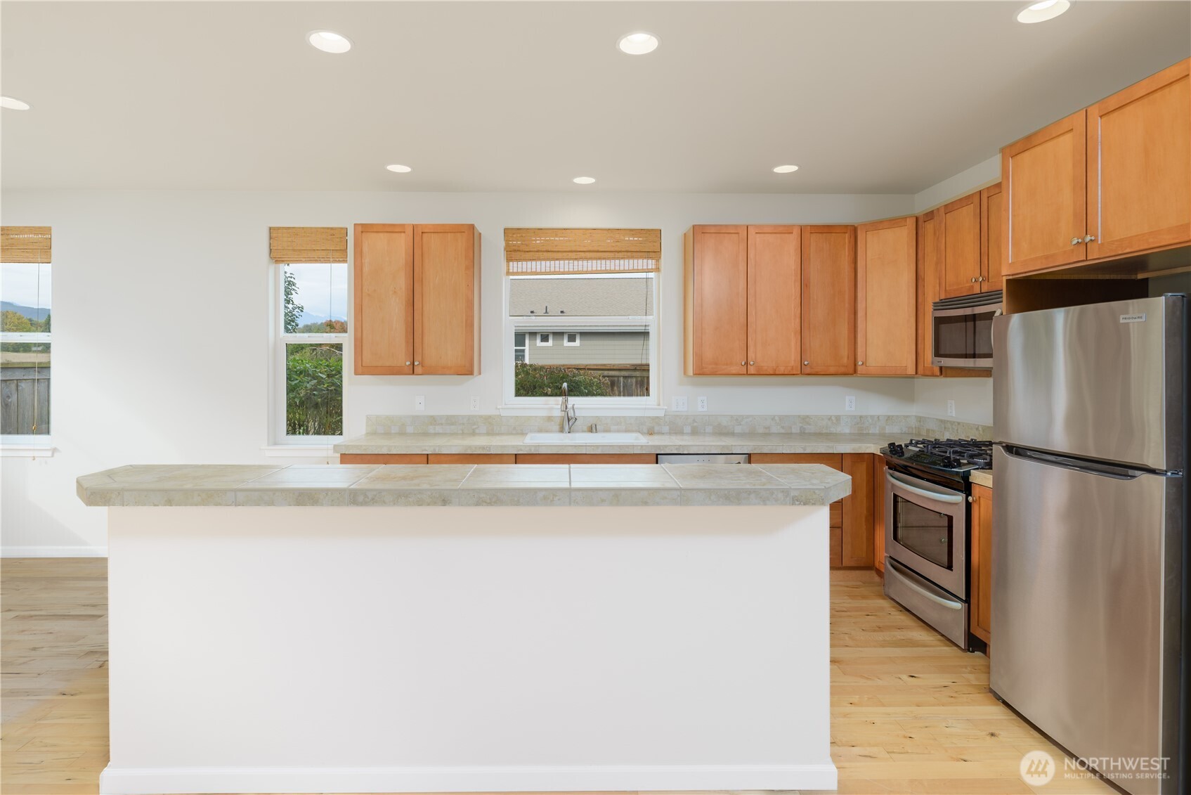 10 E Lobelia Drive Property Photo 15