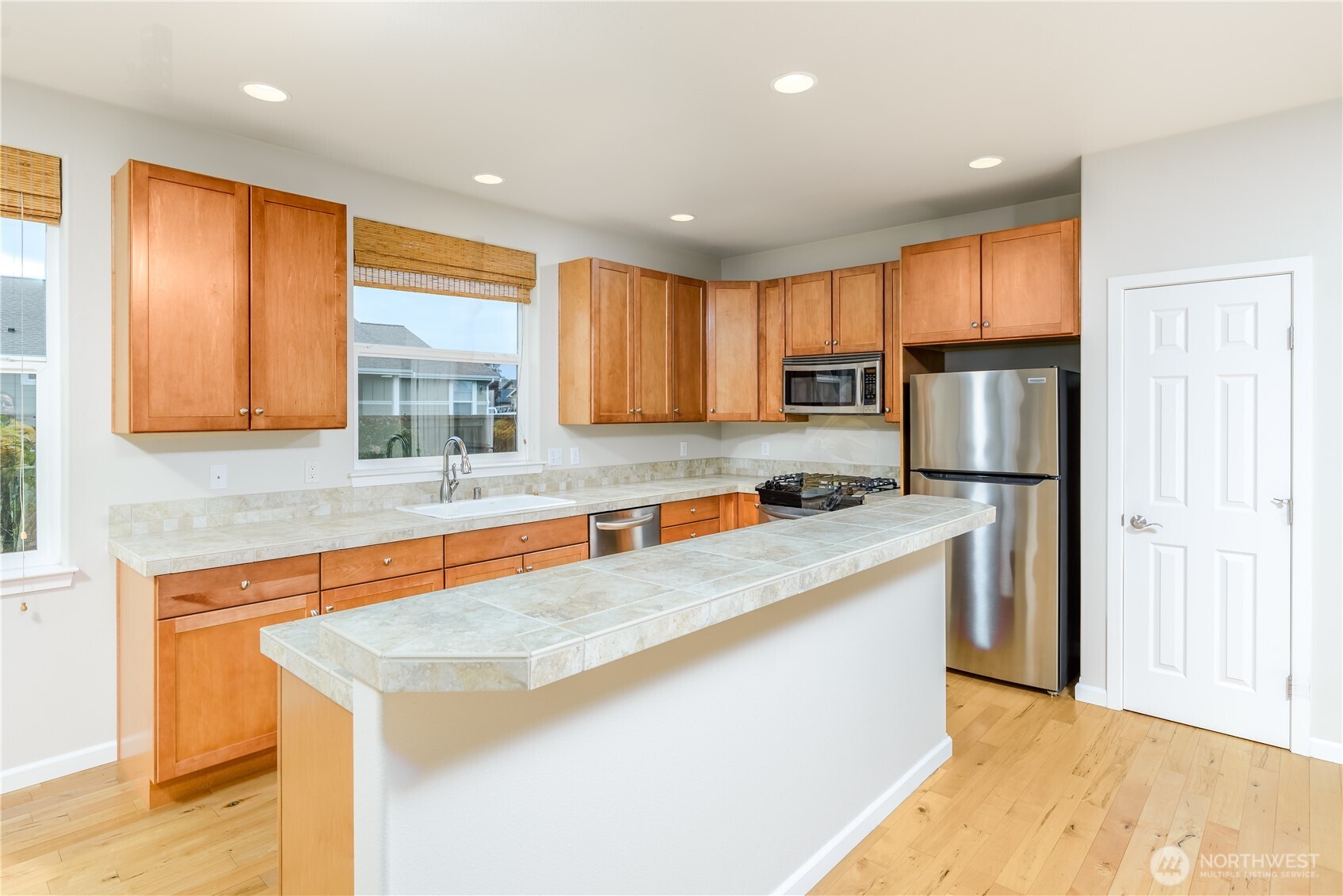 10 E Lobelia Drive Property Photo 16