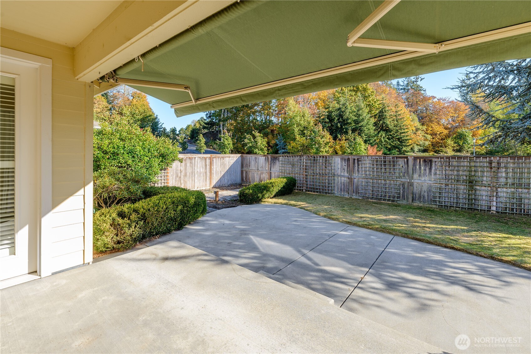 10 E Lobelia Drive Property Photo 23