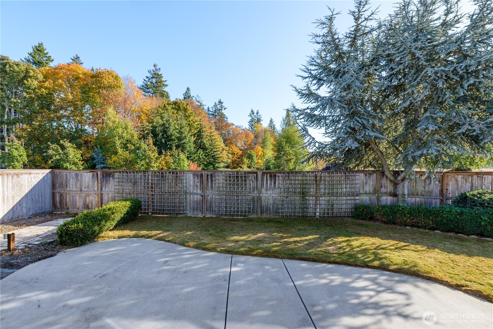 10 E Lobelia Drive Property Photo 24