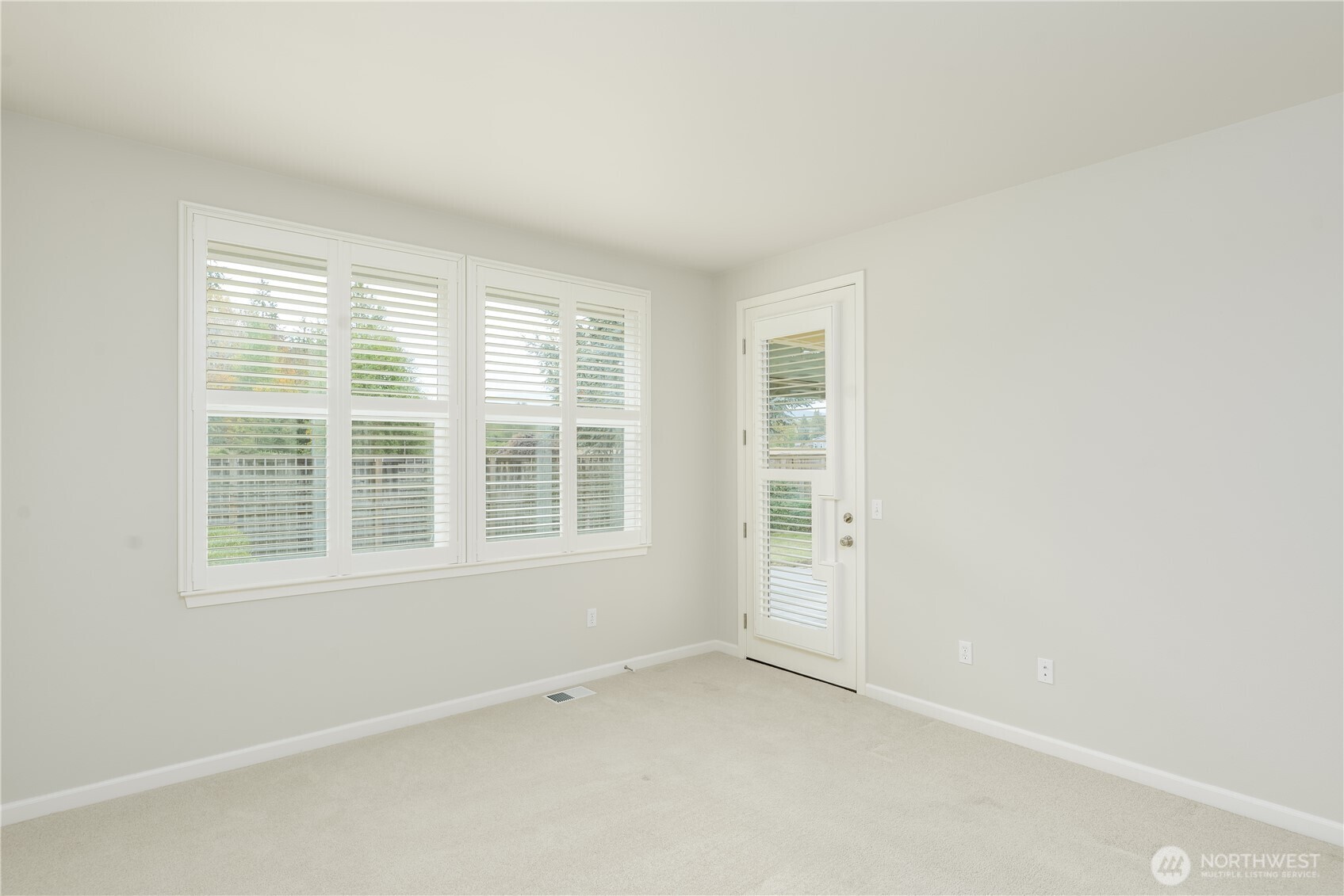 10 E Lobelia Drive Property Photo 27