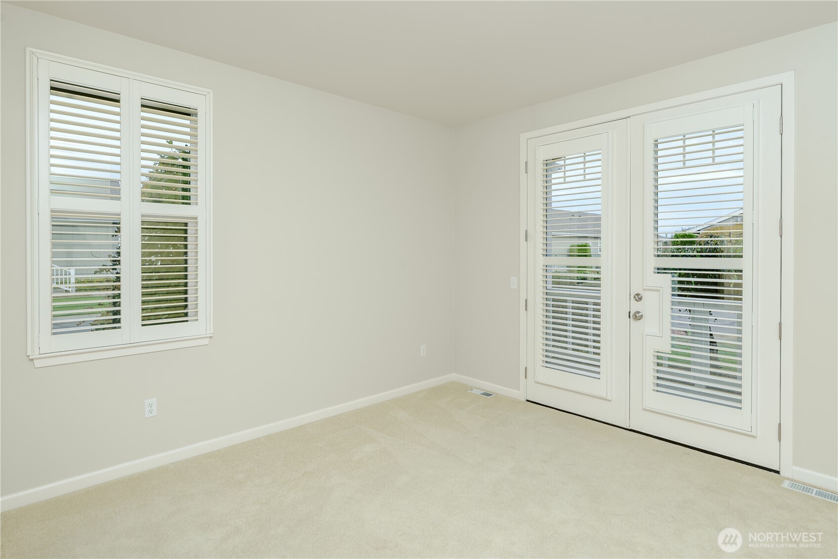 10 E Lobelia Drive Property Photo 31