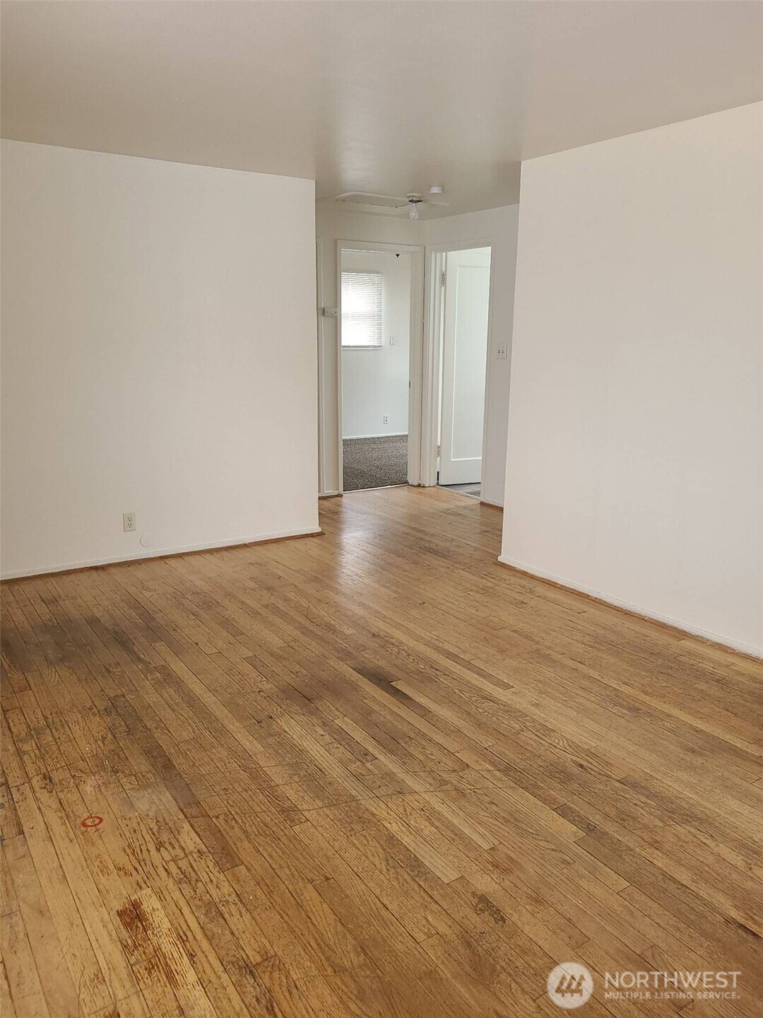 412 W Reisner Property Photo 10