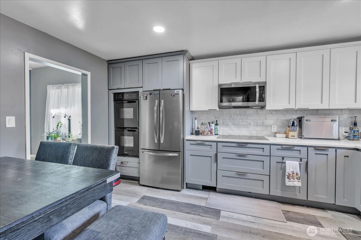 7355 17th Avenue Property Photo 15