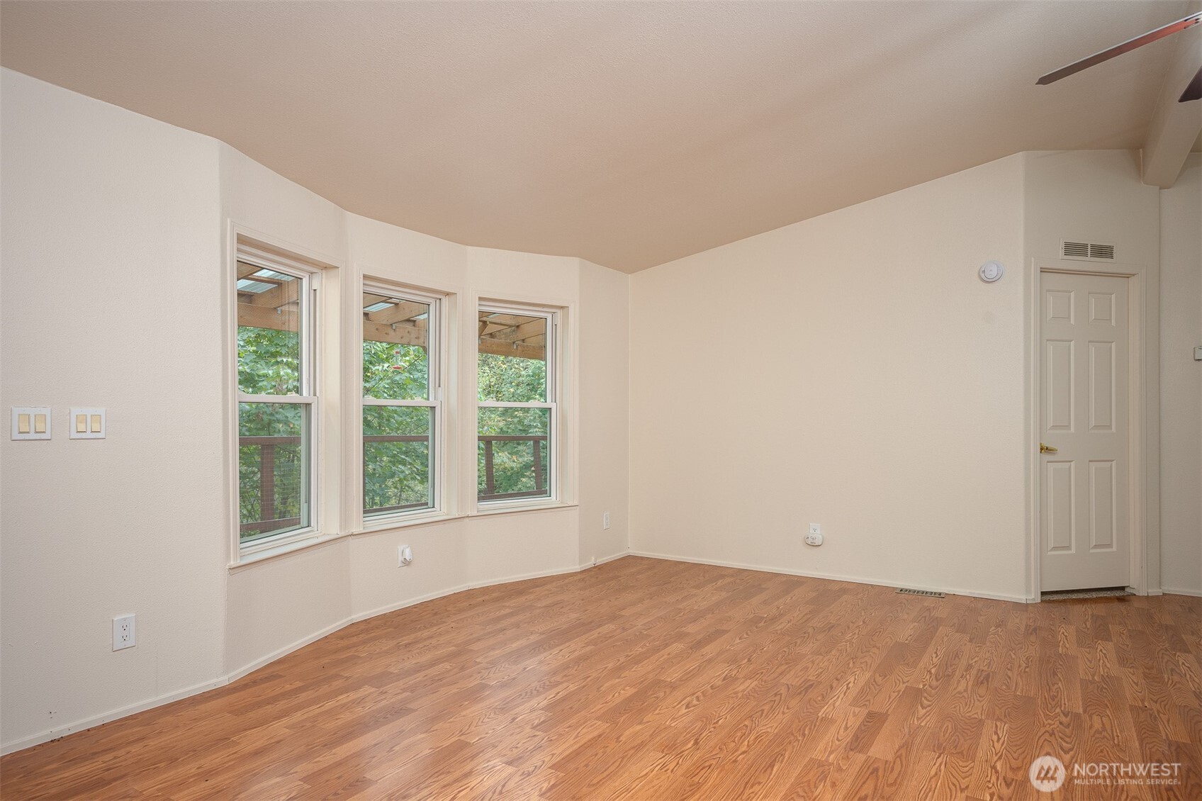 6396 Kalama River Road Property Photo 2