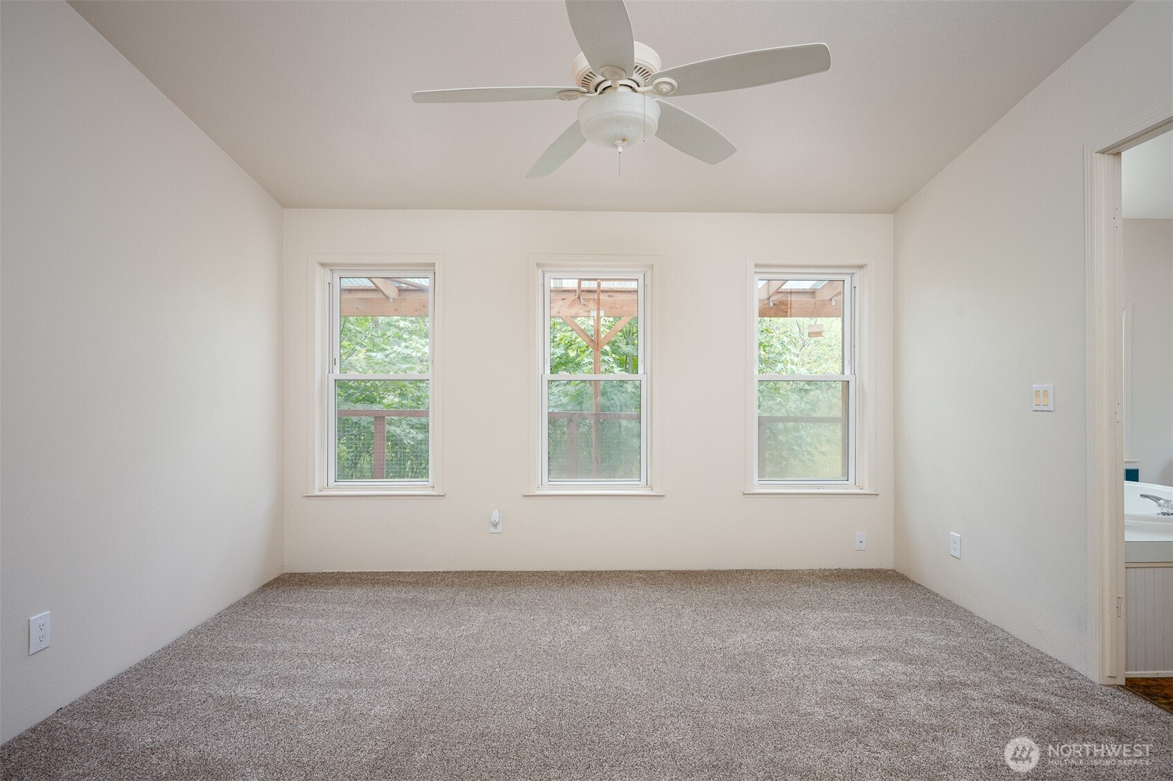 6396 Kalama River Road Property Photo 13