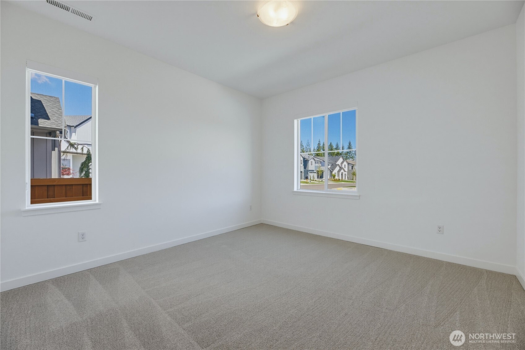 14636 203rd Avenue Property Photo 21