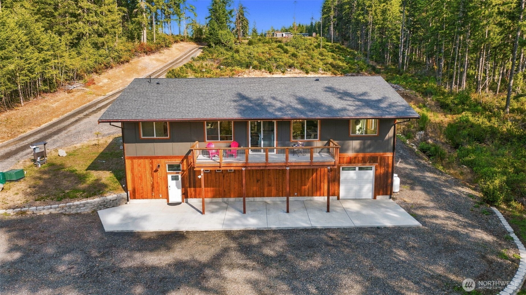 4311 E Mason Lake Drive Property Photo 2