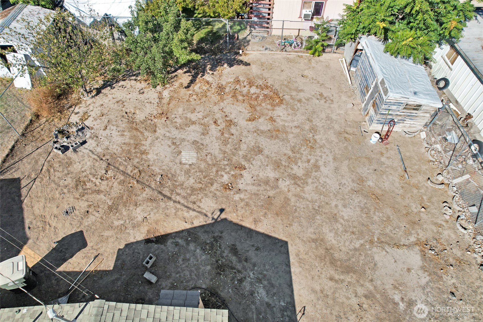 9802 Highland Drive Property Photo 8