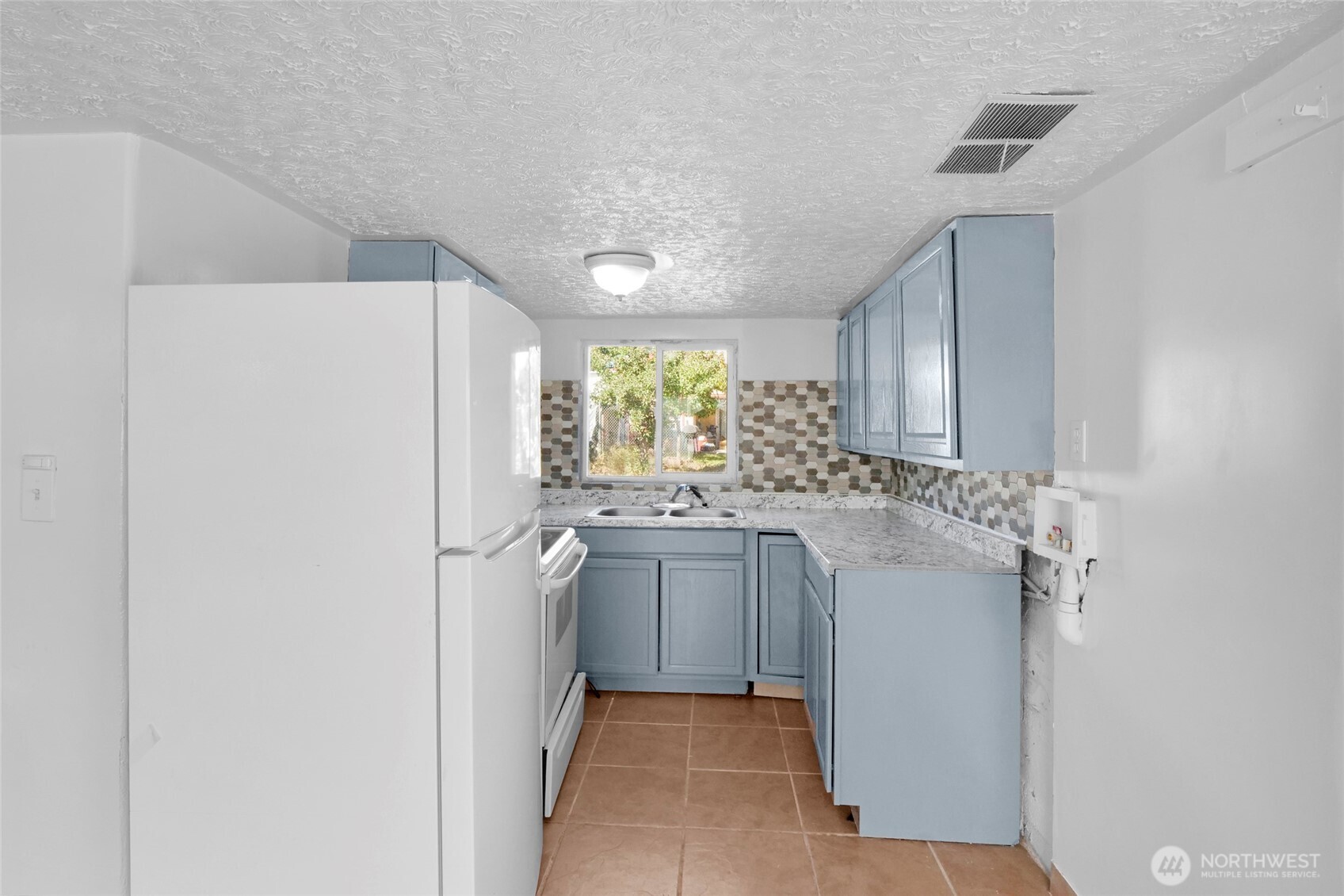 9802 Highland Drive Property Photo 23